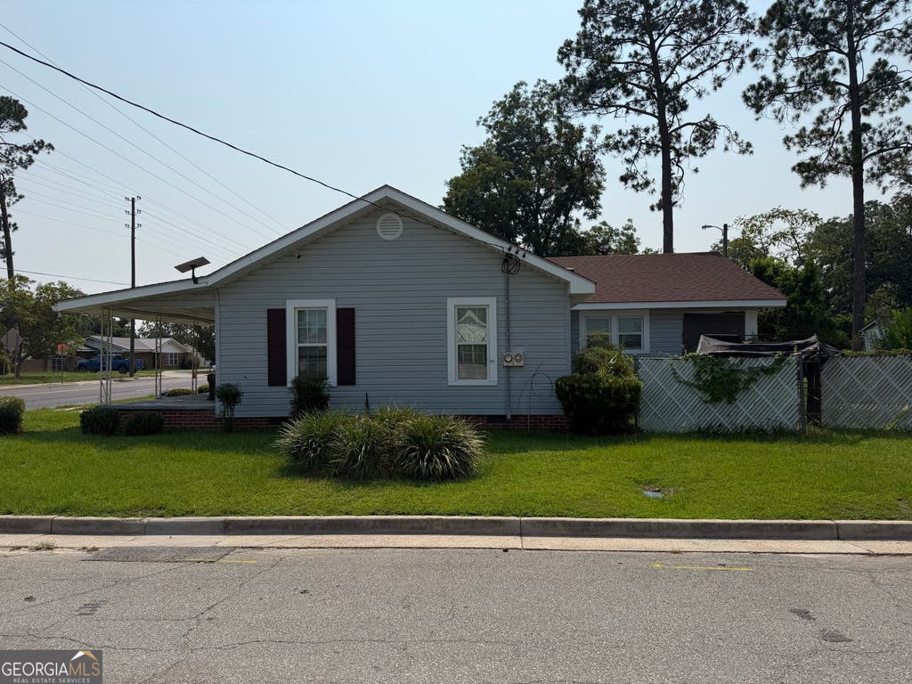Photo of 314 W 16th Street, Alma, GA 31510 (MLS # 10817000)