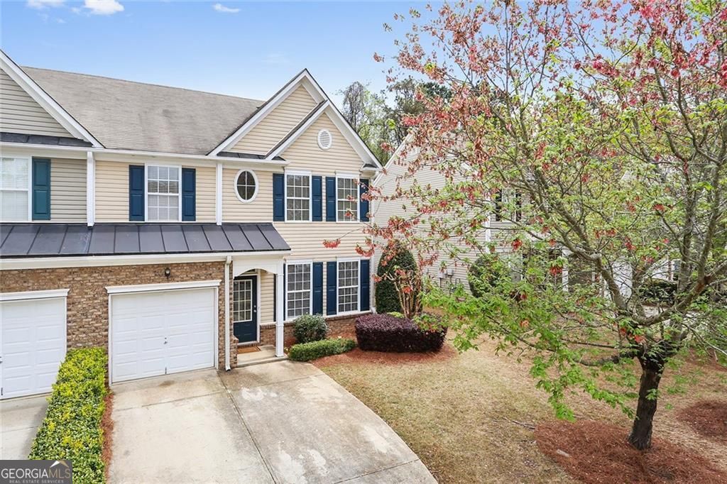 Photo of 3705 Hutchinson Trace Drive, Cumming, GA 30040 (MLS # 10756308)