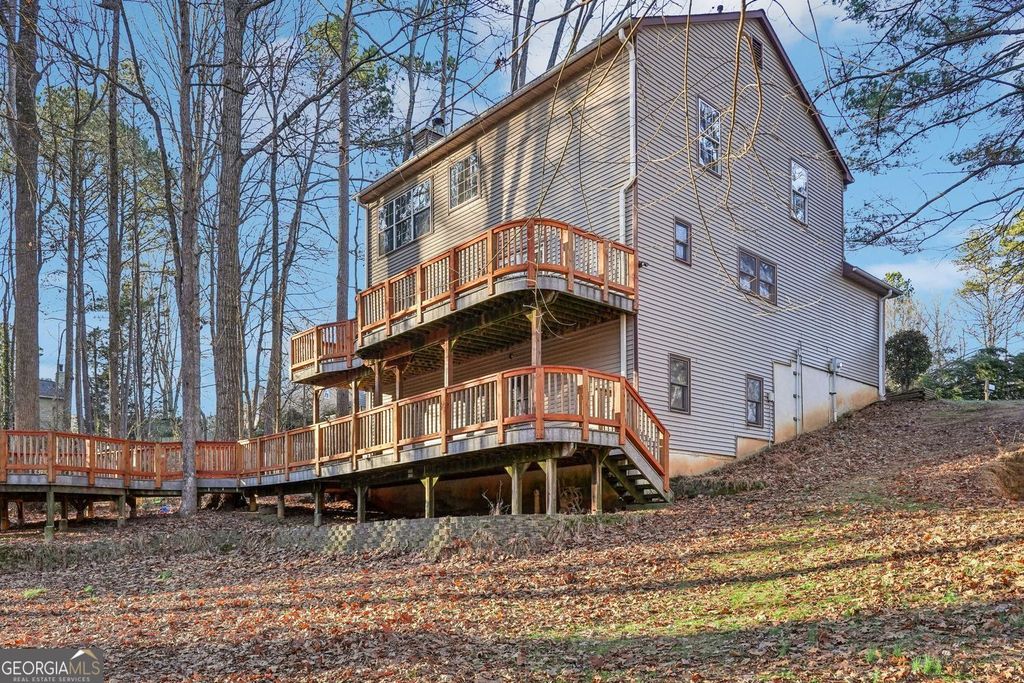 Photo of 215 Pine Bridge Trail, Alpharetta, GA 30022 (MLS # 10680004)