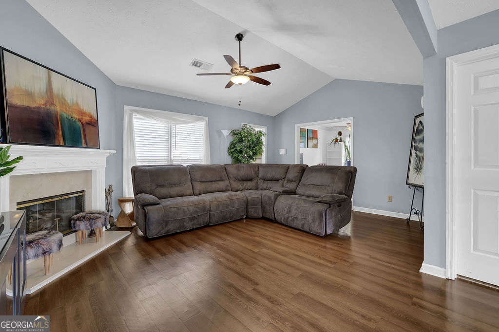 PINEHURST AT RIV COL - Residential