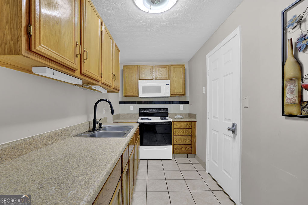 PINEHURST AT RIV COL - Residential