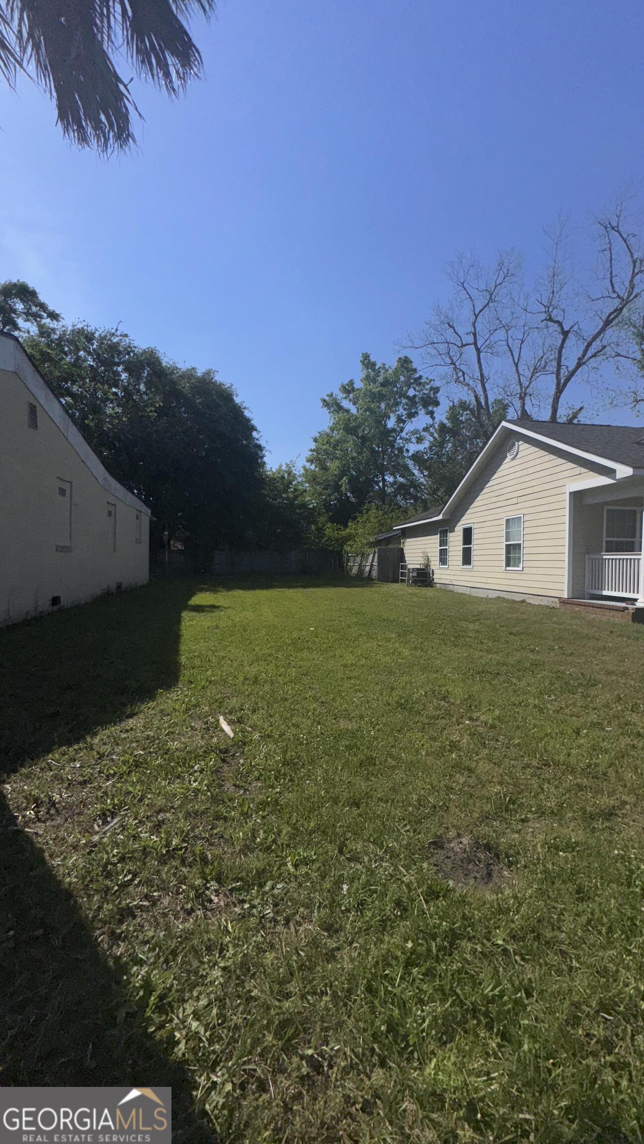 Listing image 1