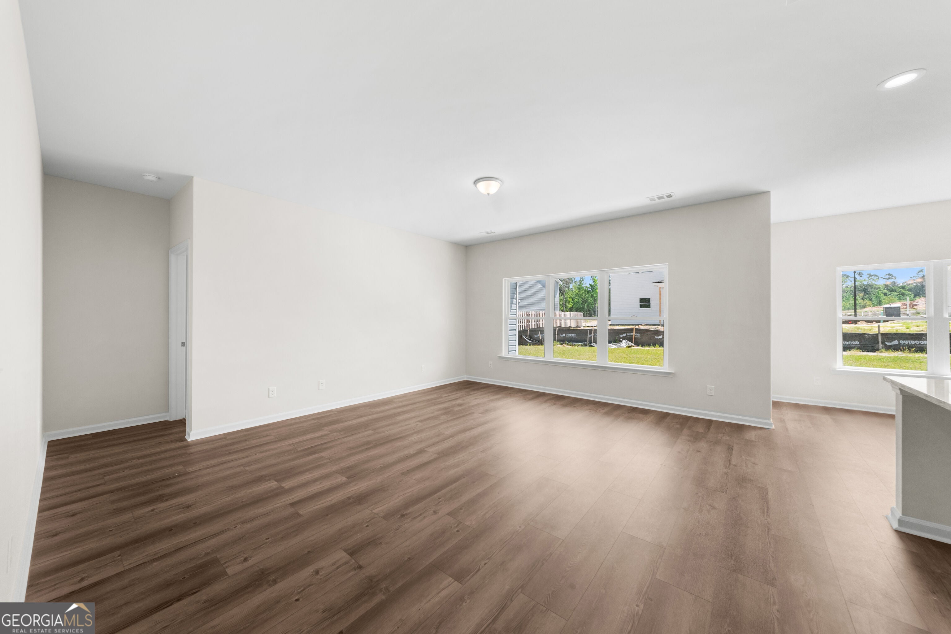 113 Lakeview Pines WAY