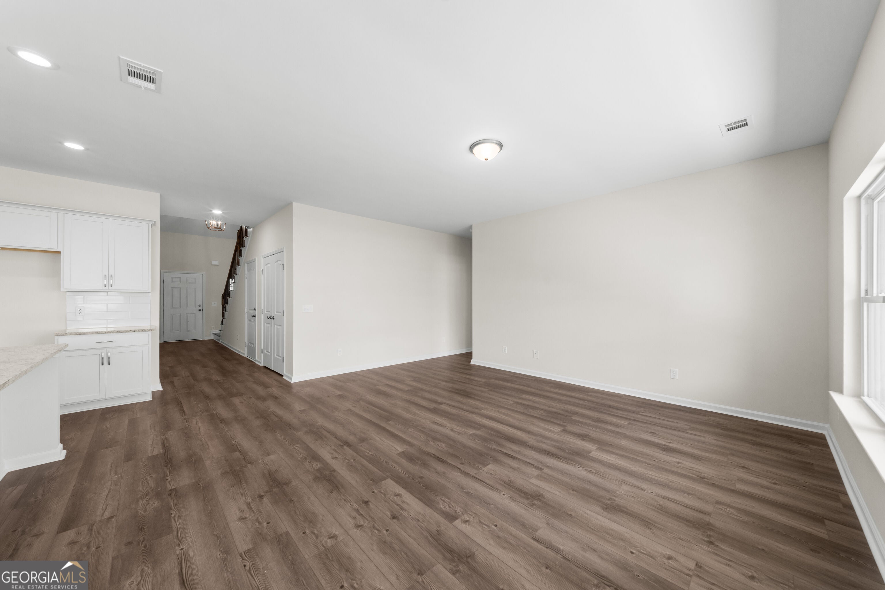 113 Lakeview Pines WAY