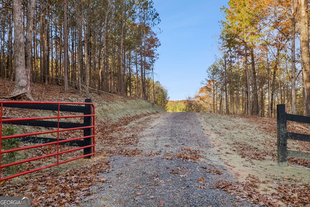 Photo of 0 Ben Mosley Circle, Summerville, GA 30747 (MLS # 10654033)