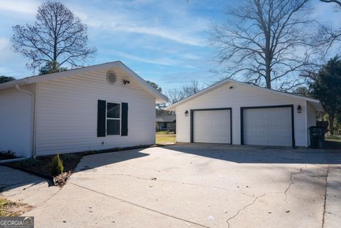 A home in Warner Robins