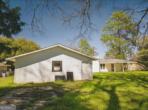 A home in Warner Robins