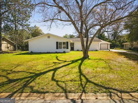 A home in Warner Robins