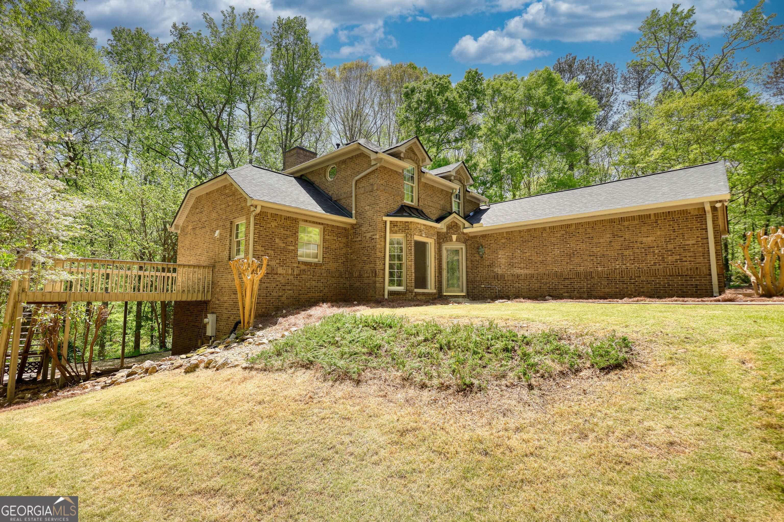 1660 Weems RD