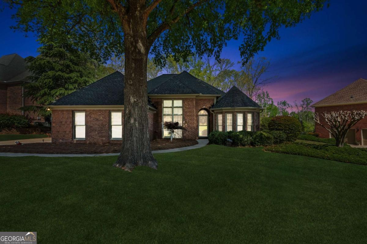 6382 Mountain Ridge CIR
