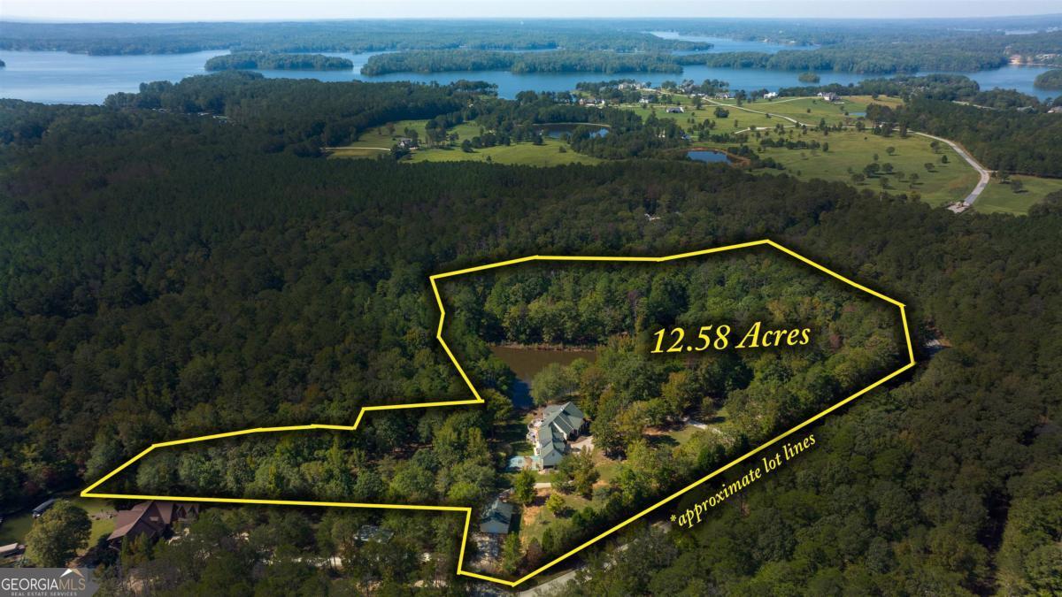 1321 Clearwater LN