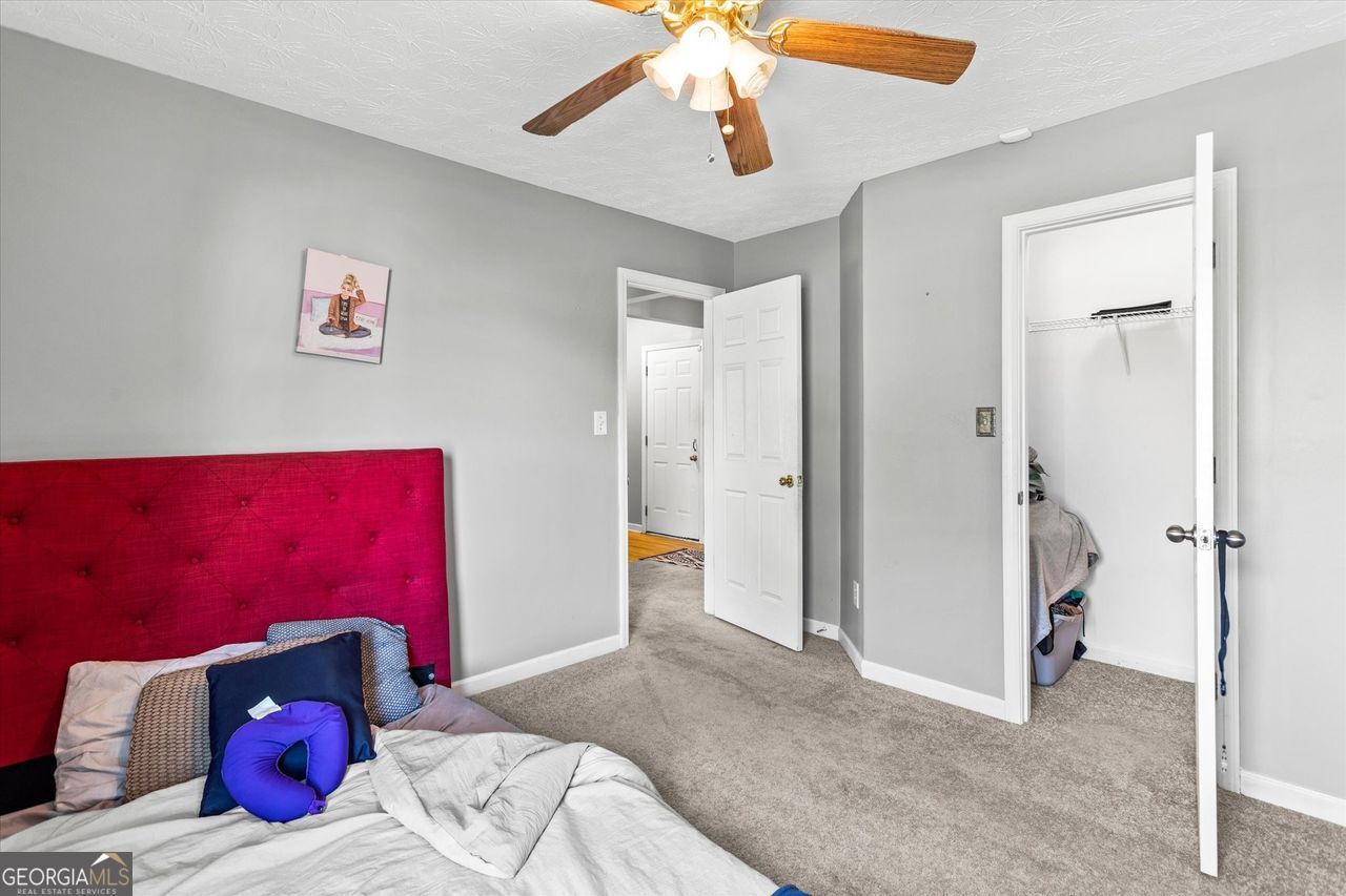 320 LITTLE CREEK RD