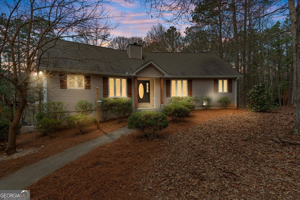 Photo of 2117 Lakeview Pkwy, Villa Rica, GA 30180 (MLS # 10775079)