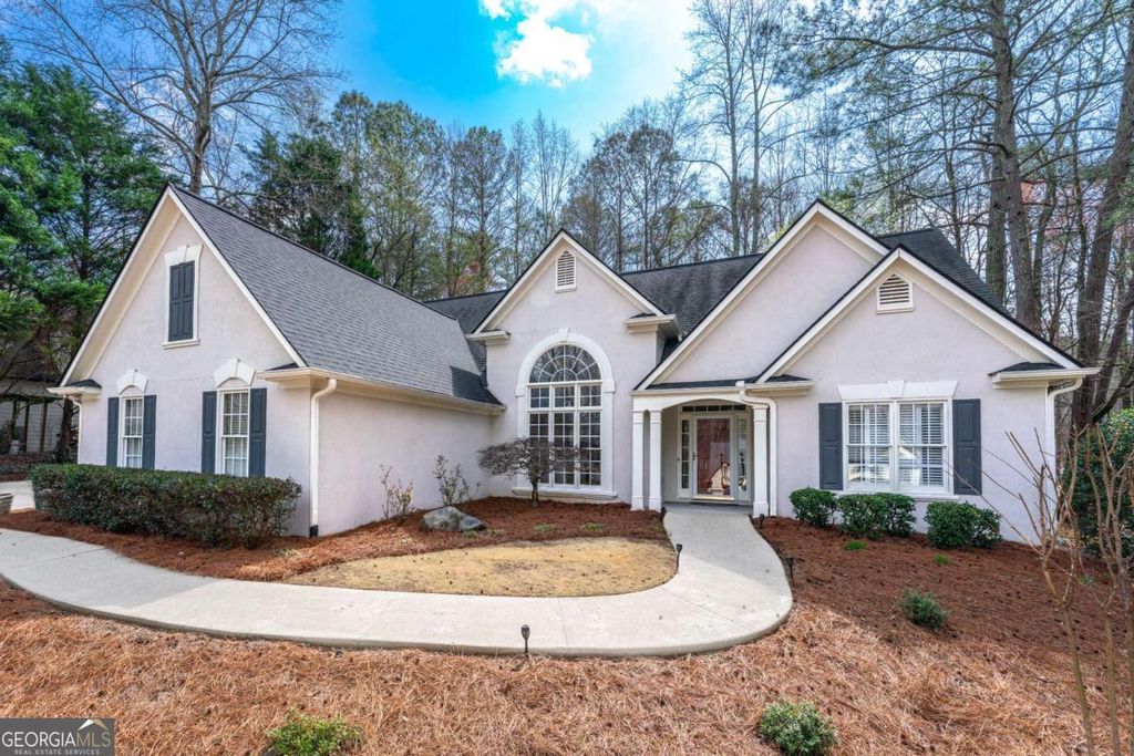 Photo of 7050 Red Fox Lane, Cumming, GA 30040 (MLS # 10708500)