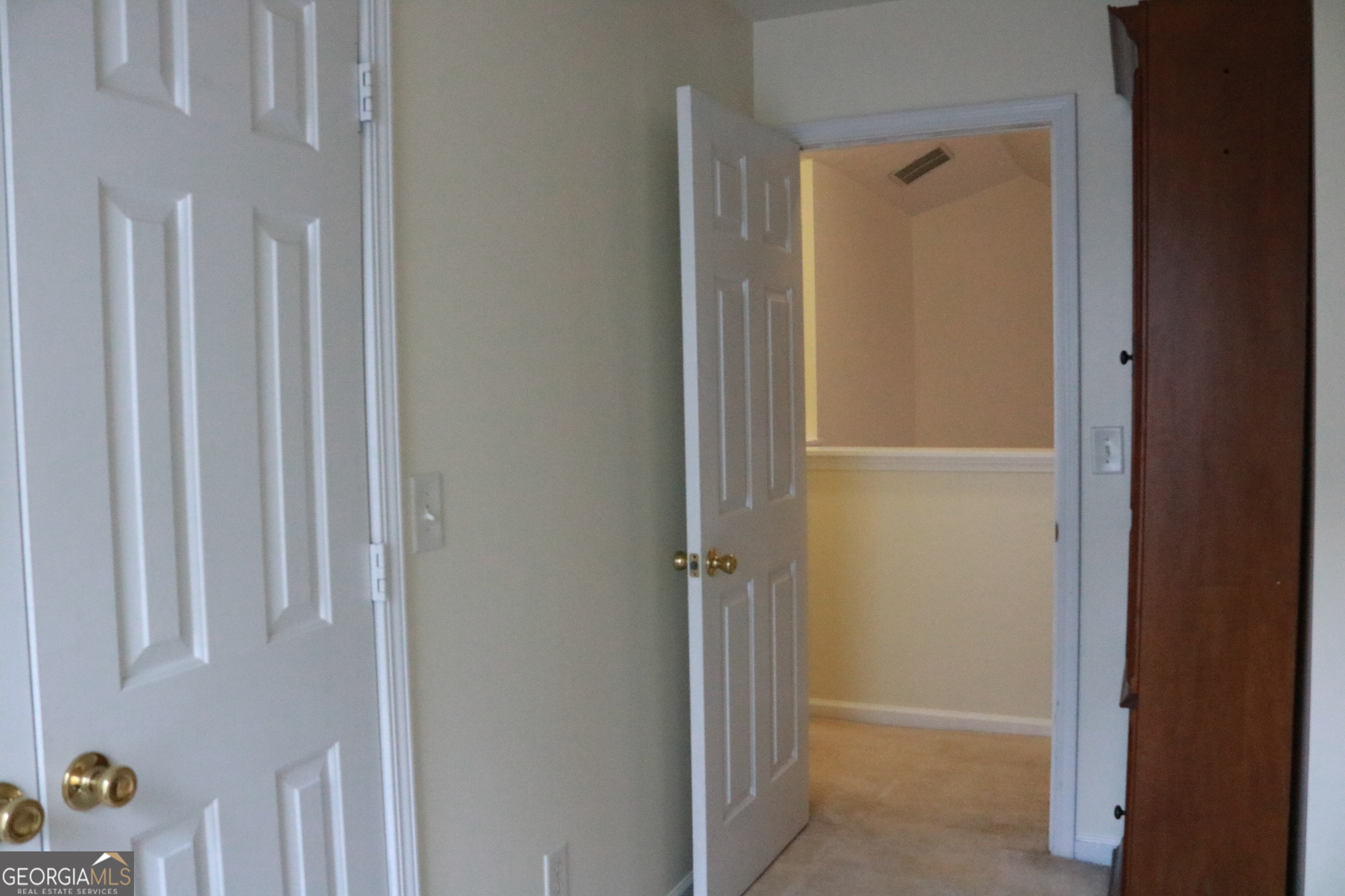 Lawrenceville, Georgia 30044, United States, 4 Bedrooms Bedrooms, ,3 BathroomsBathrooms,Residential,Active,242789