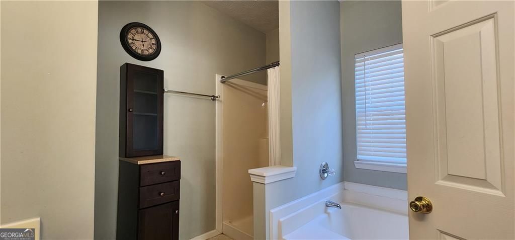 Lawrenceville, Georgia 30044, United States, 4 Bedrooms Bedrooms, ,3 BathroomsBathrooms,Residential,Active,242789