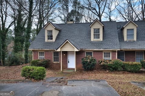 Photo of 5343 Ridgemere Court, Stone Mountain, GA 30083 (MLS # 10674696)