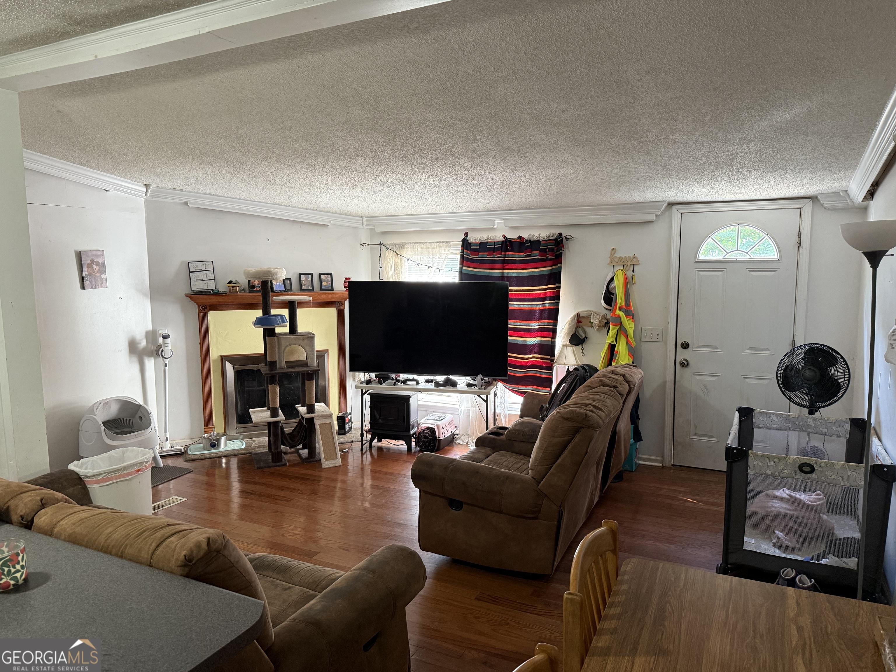 40 Cherokee CIR