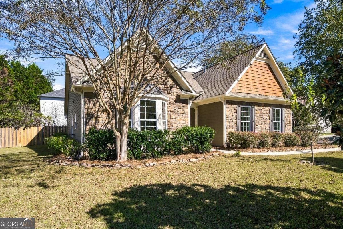 5015 Skylark Creek CT