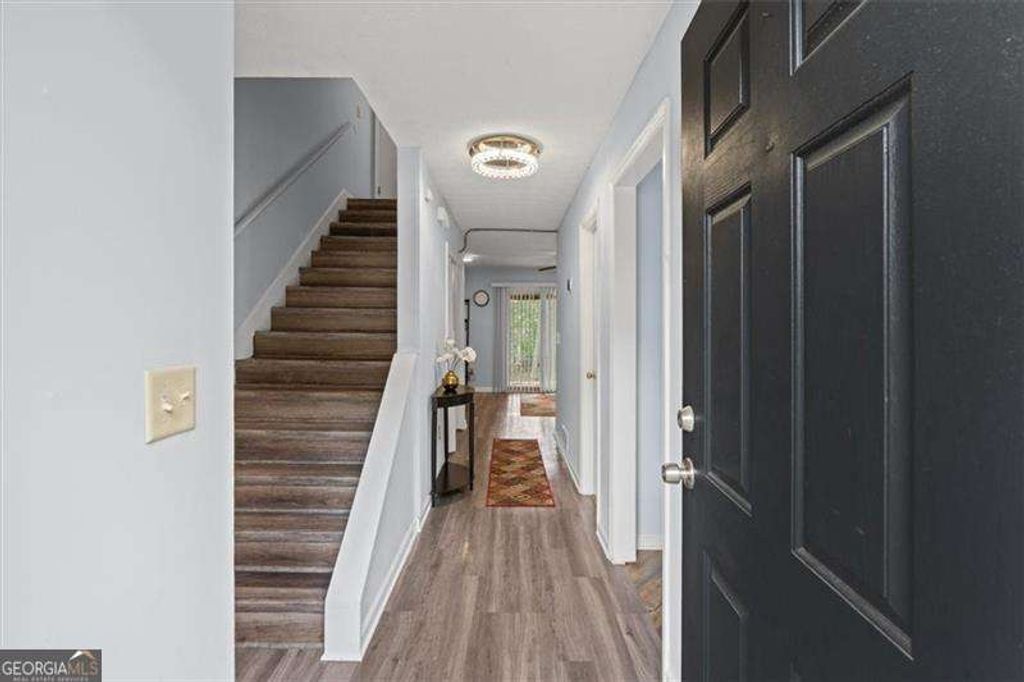 Photo of 6820 S Lakewood Terrace, Douglasville, GA 30135 (MLS # 10720998)