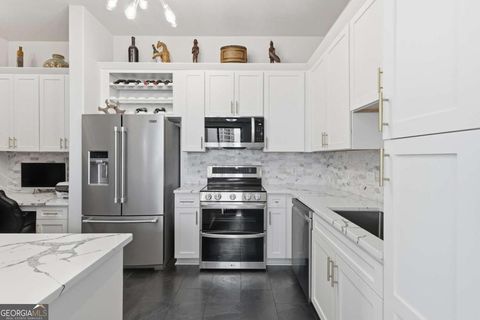 Photo of 3445 Stratford Road NE #2104, Atlanta, GA 30326 (MLS # 10712146)