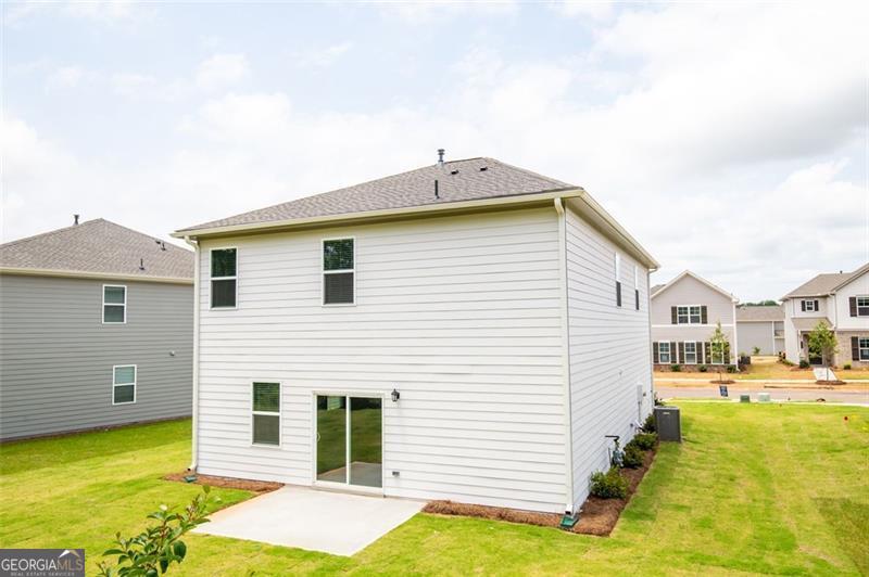 404 GOLDEN EAGLE PKWY