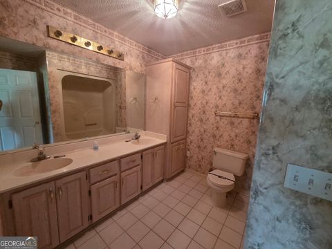 A home in Jesup