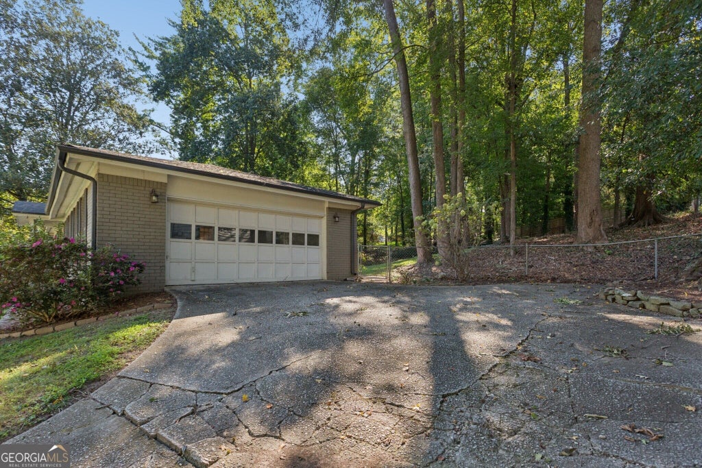 Photo of 3195 Ann Road, Smyrna, GA 30080 (MLS # 10842769)