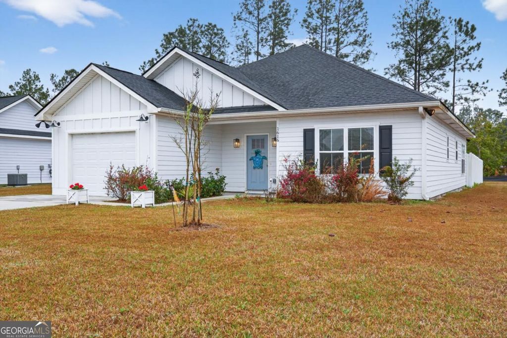 Photo of 1616 Ashantilly Drive, Darien, GA 31305 (MLS # 10702537)