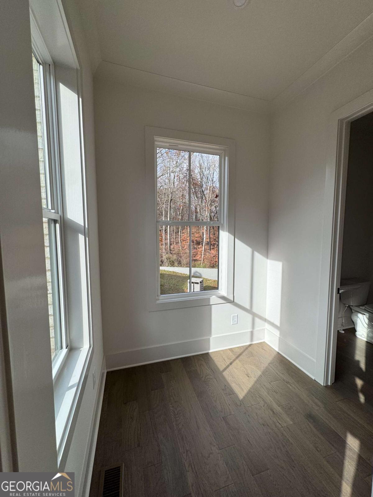 Chiswick - Residential
