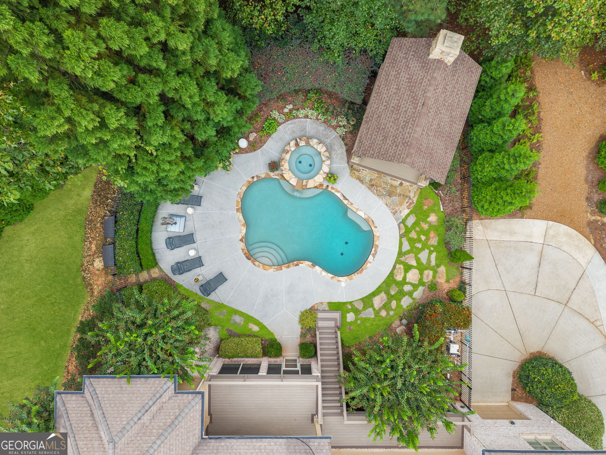 7355 Rand DR