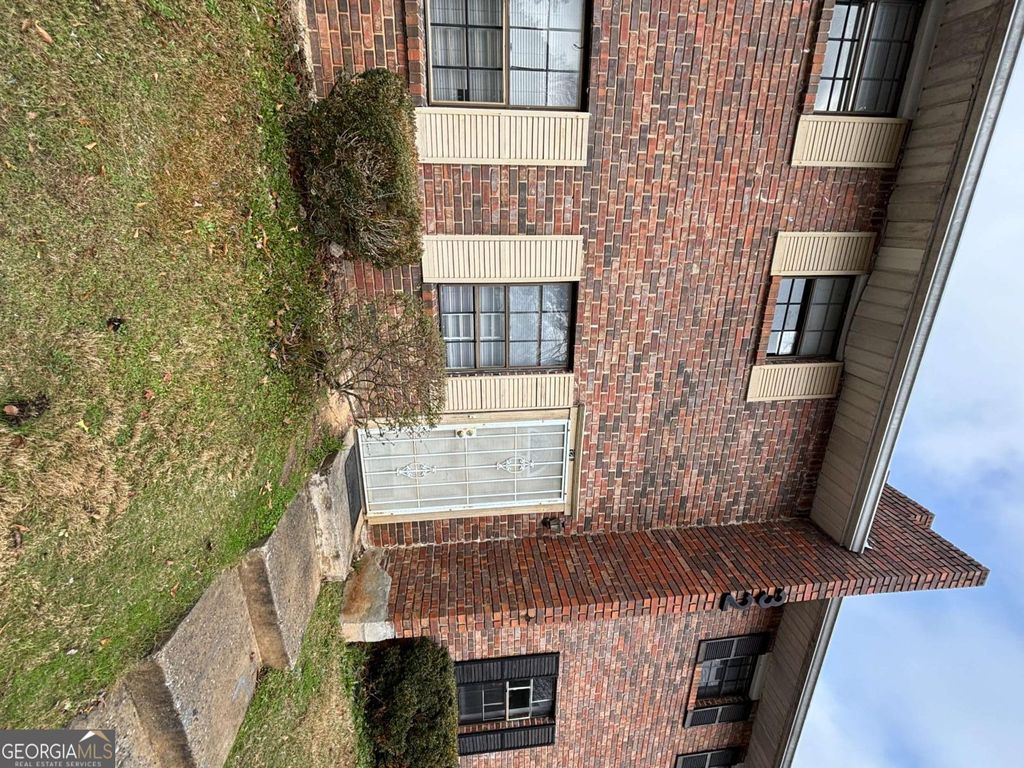 Photo of 6354 Shannon Parkway #32C, Union City, GA 30291 (MLS # 10674638)