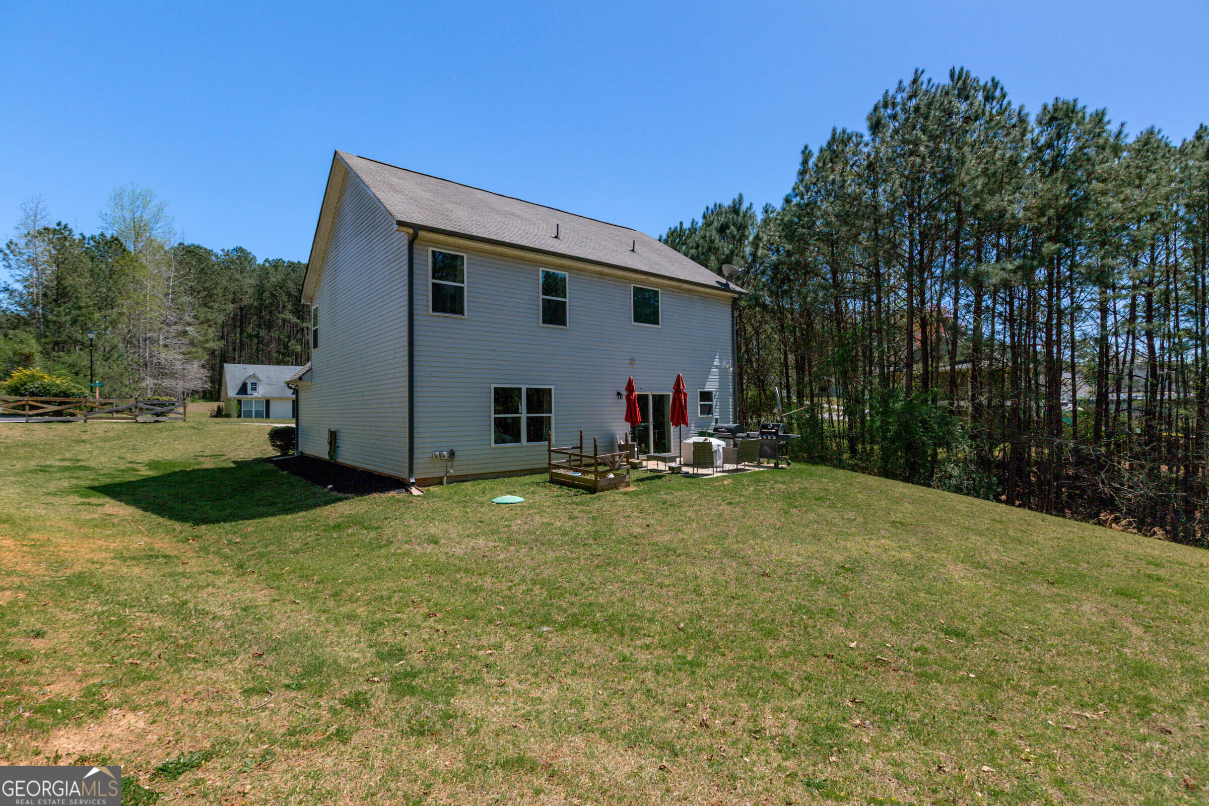 101 Greenfield LN