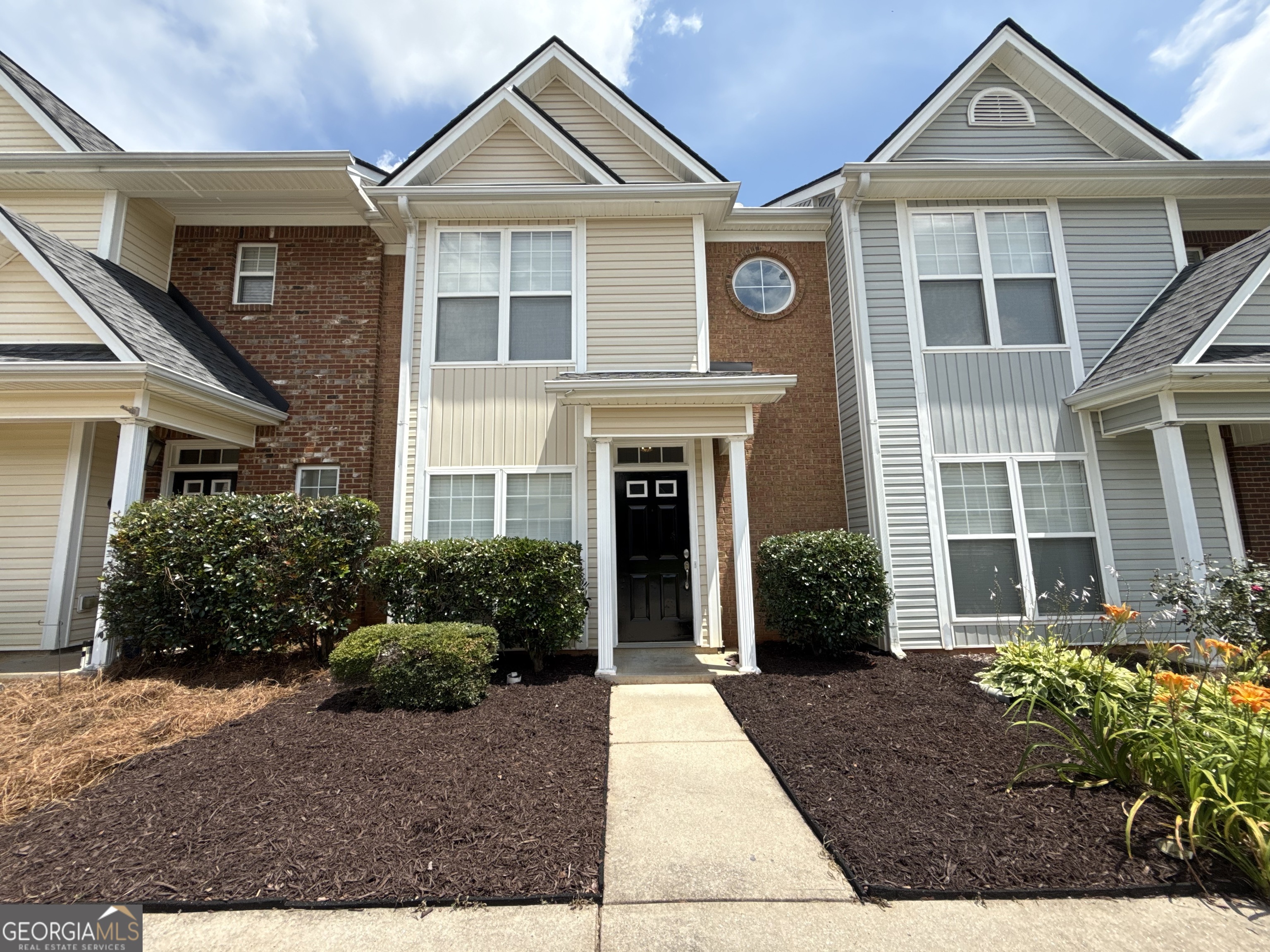 183 Pearl Chambers DR