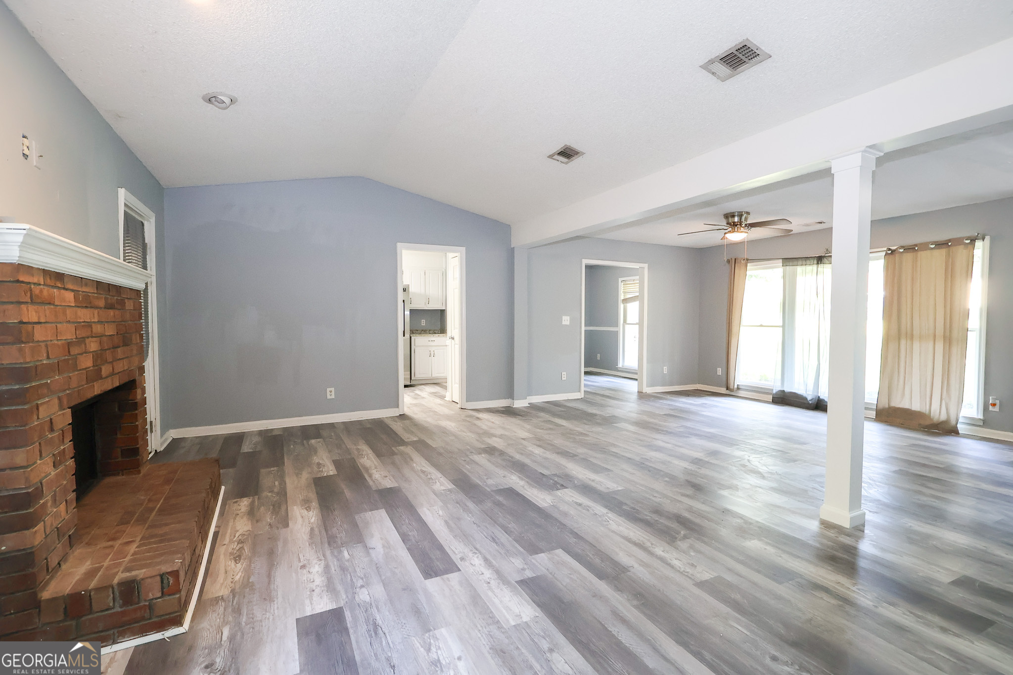 410 Lake Front DR