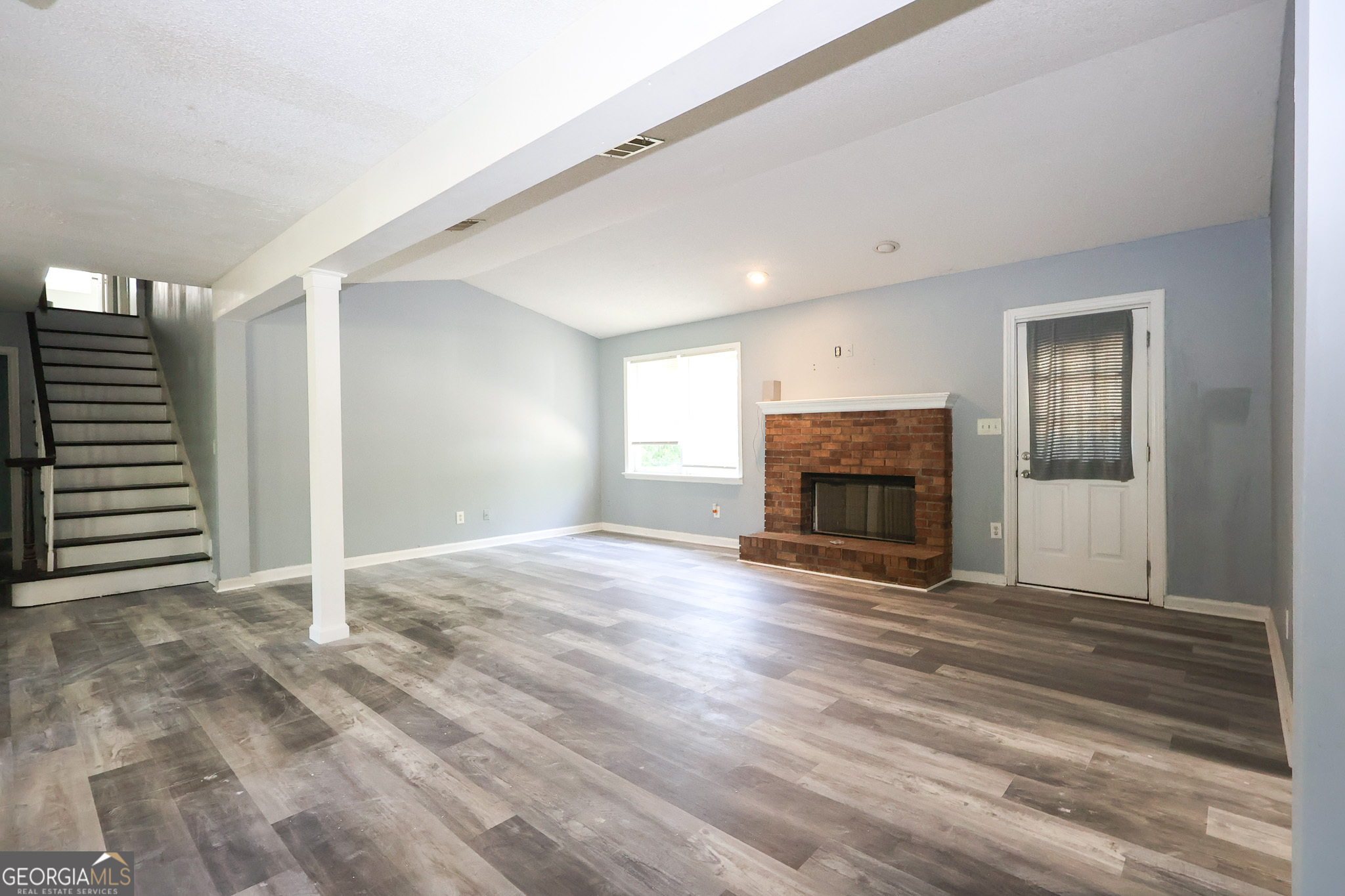 410 Lake Front DR