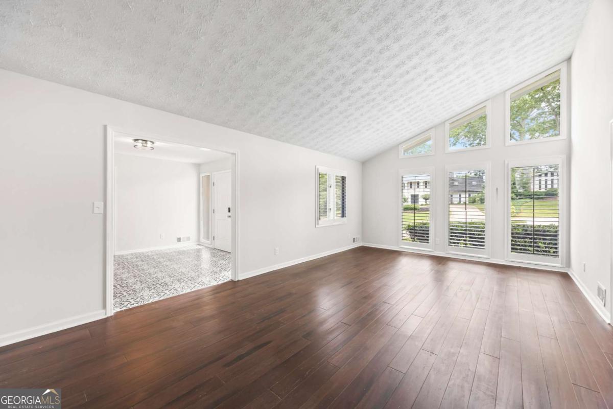 Gant Quarters - Residential