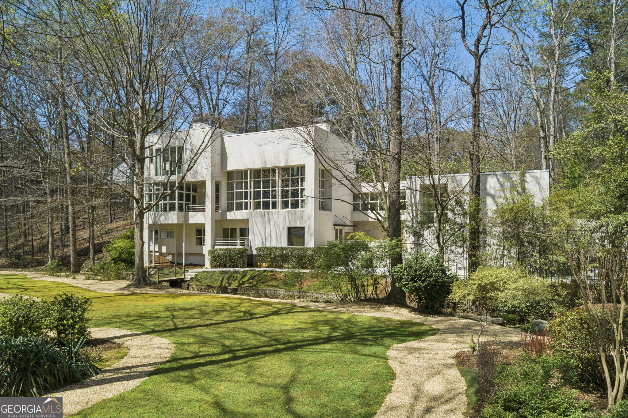 4406 N Elizabeth LN SE