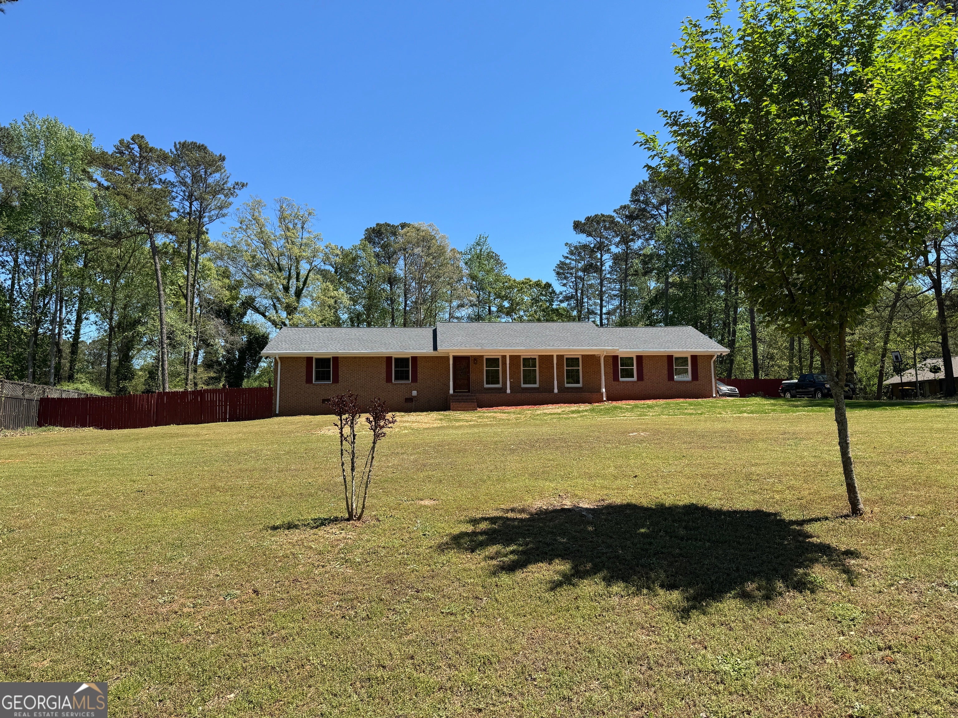 700 Ponderosa CT