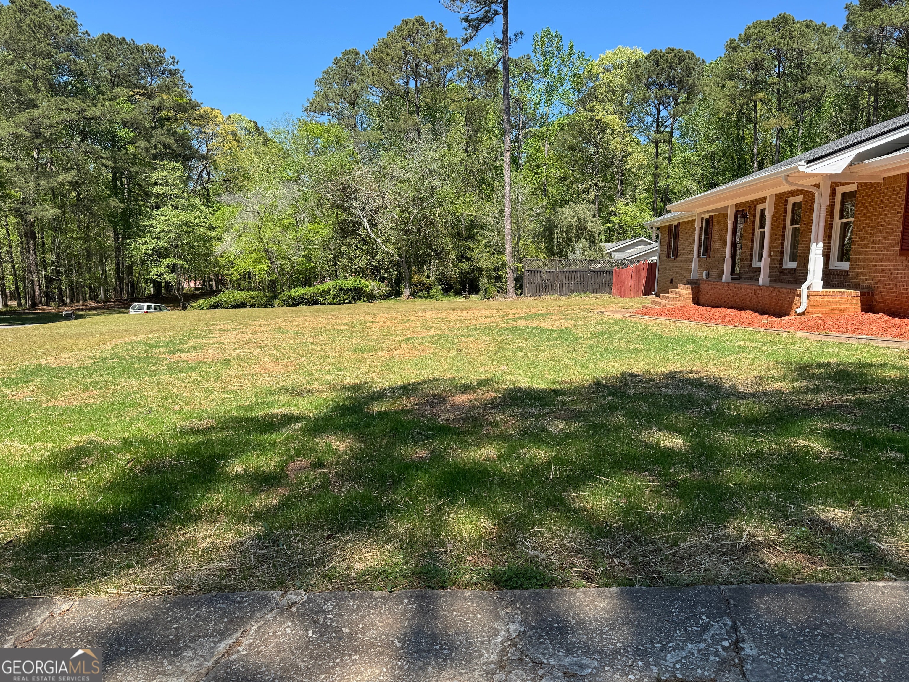 700 Ponderosa CT