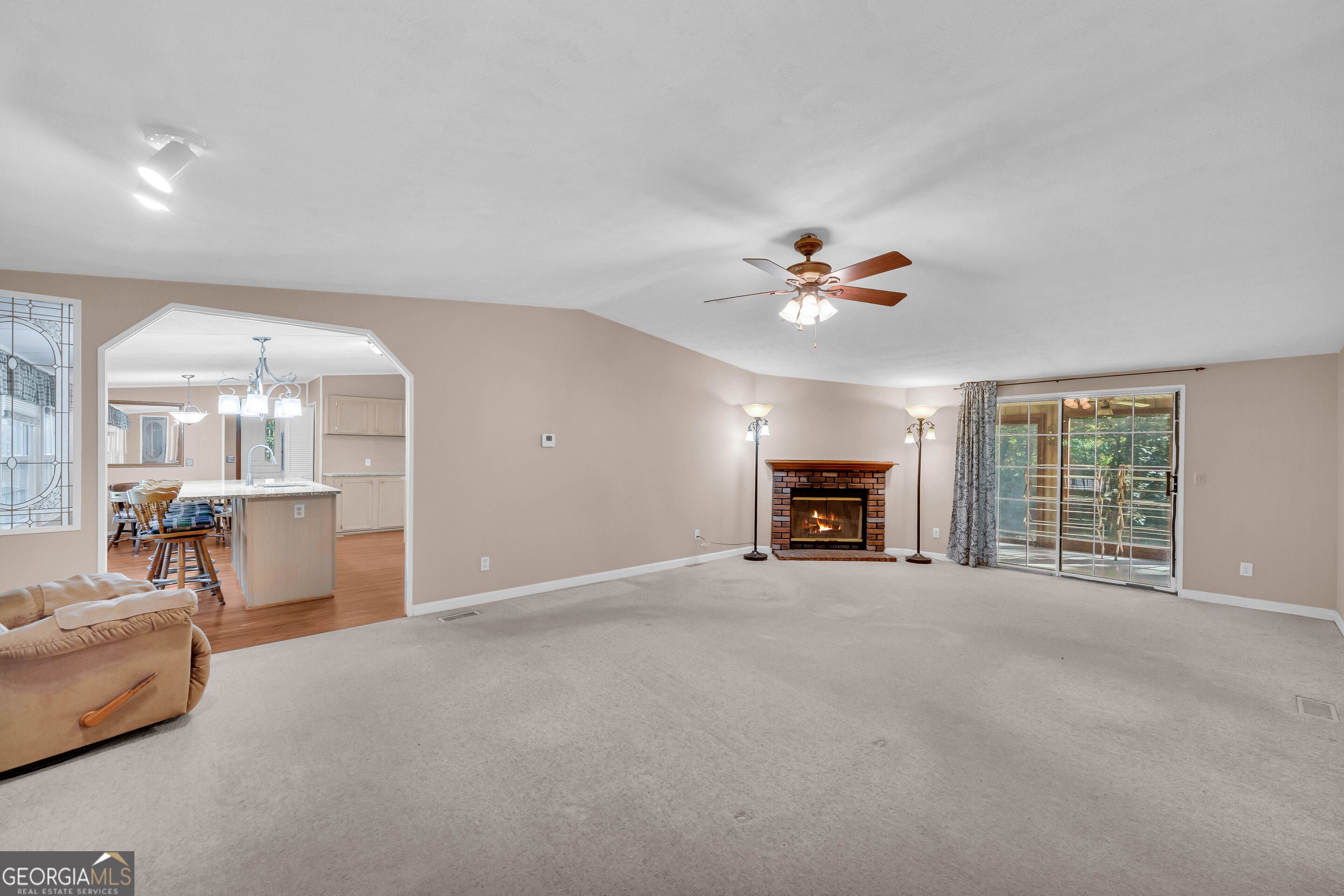 123 Westmoreland RD