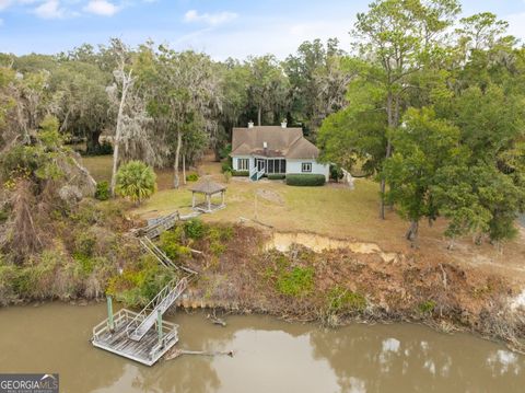 A home in Darien