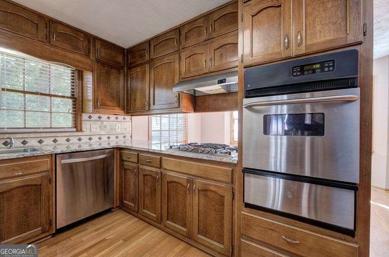 Spring Ridge - Residential