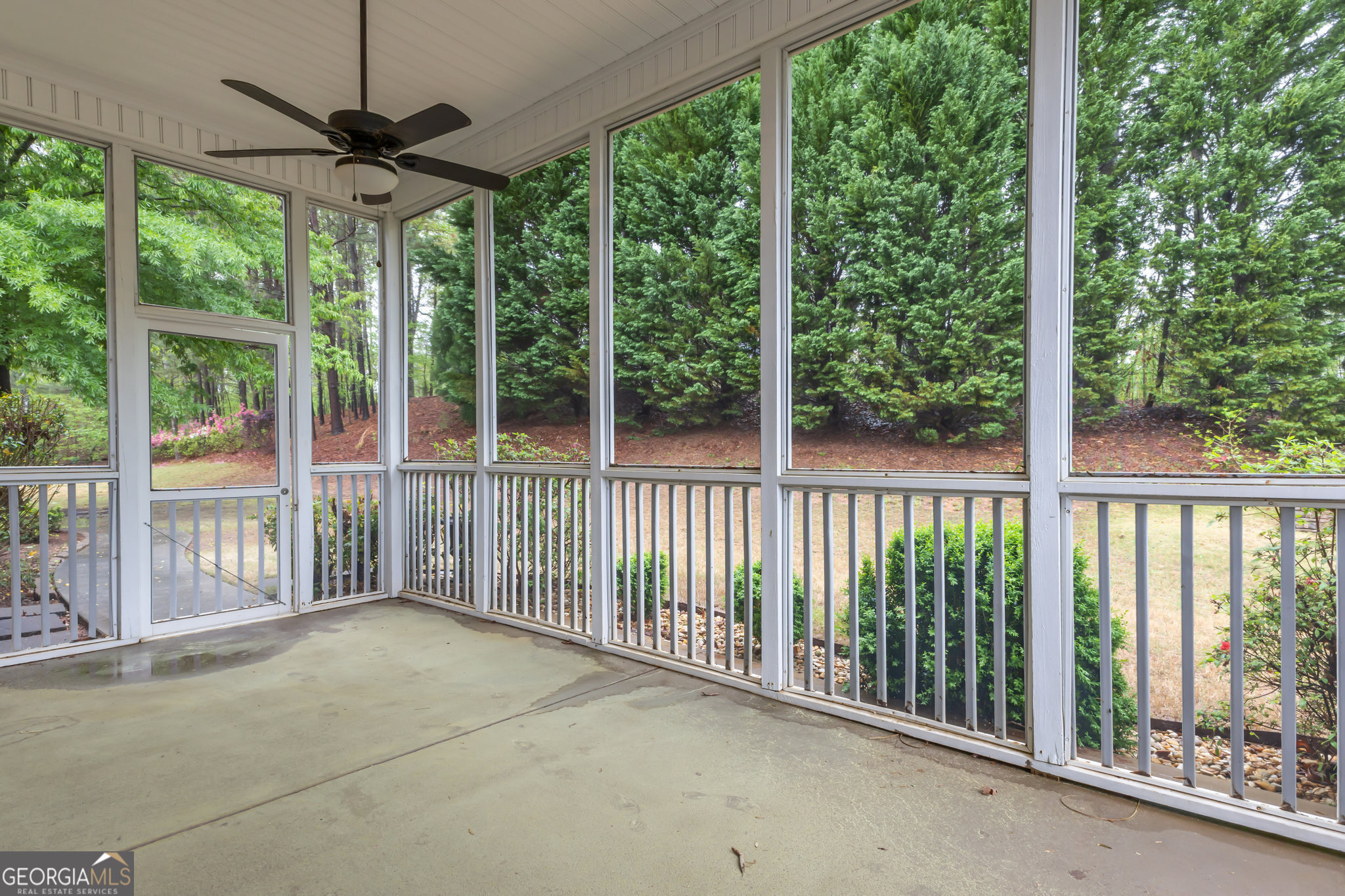 Lake Redwine - Residential