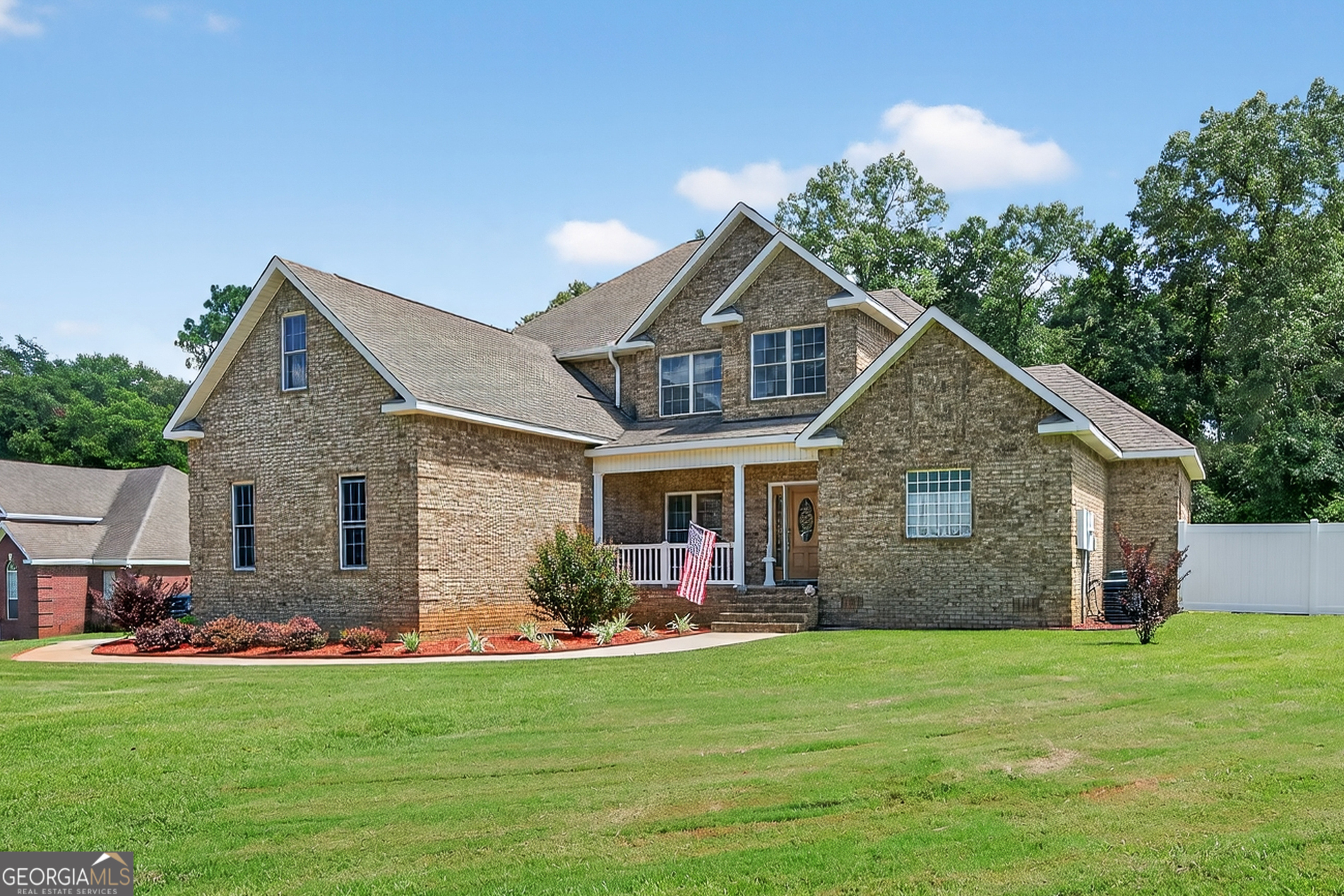 214 Brentwood DR