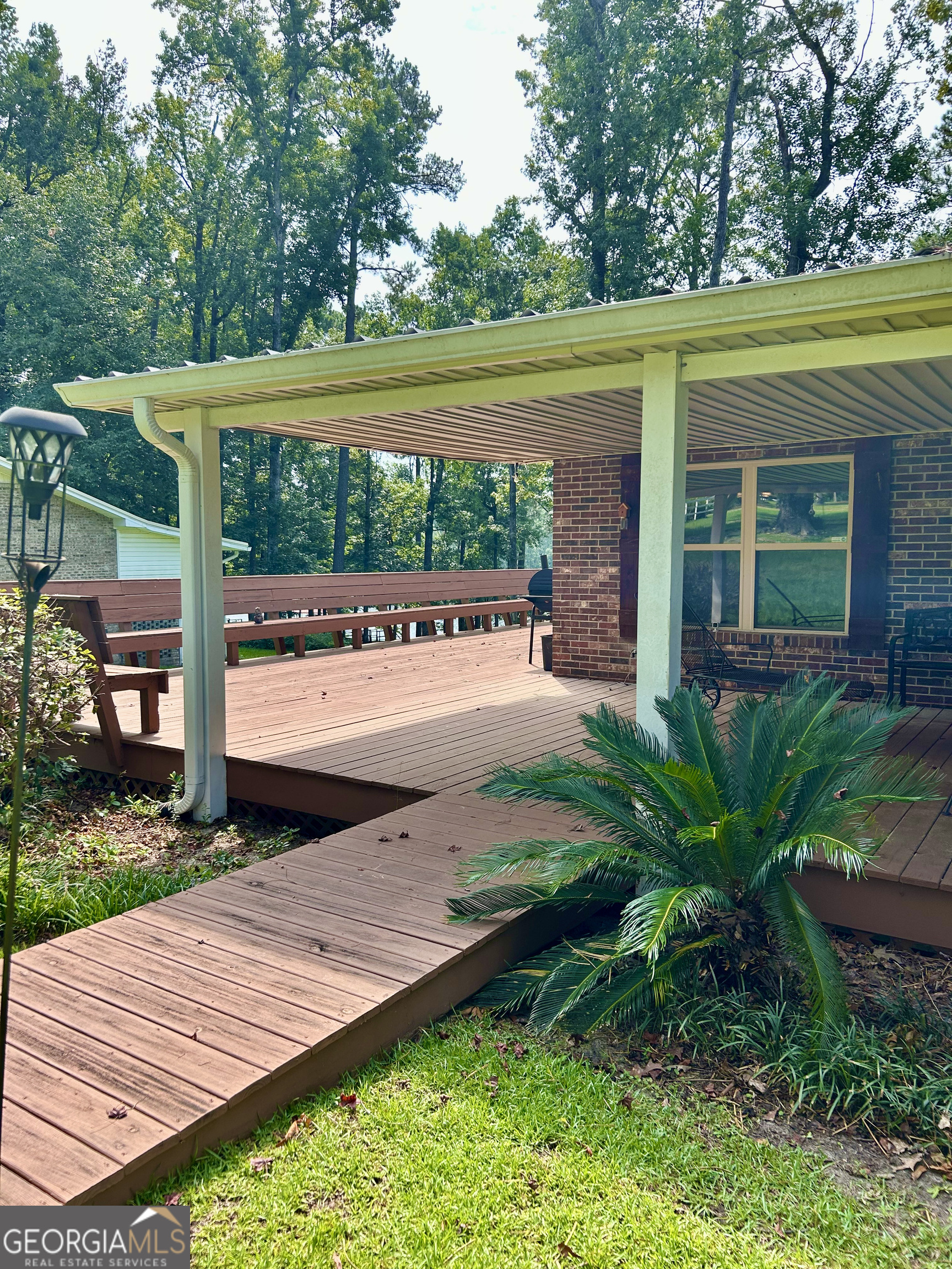 771 Calhoun DR