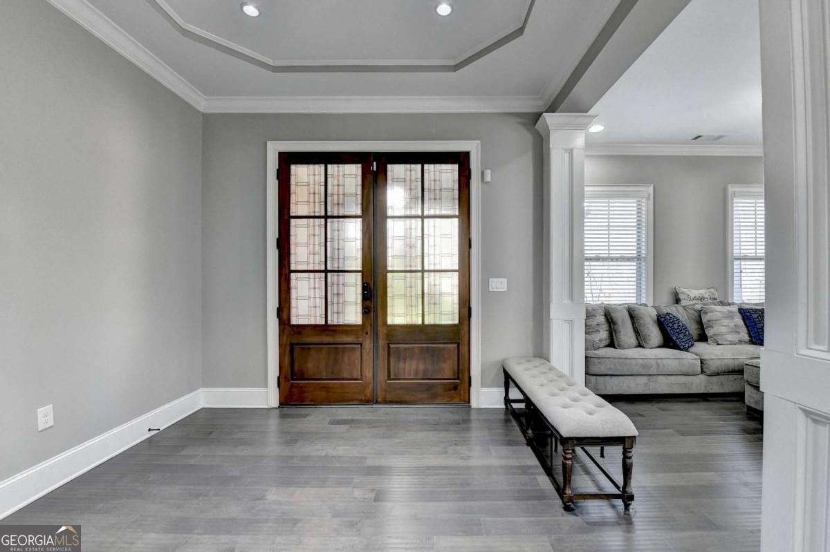 2025 Seneca Creek DR