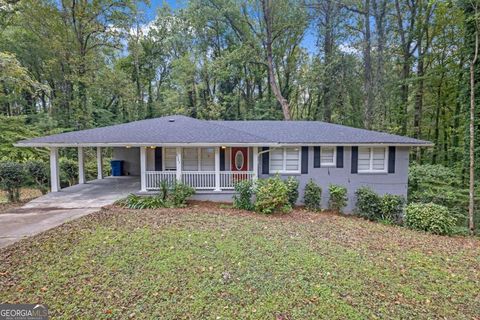 Photo of 2383 Edgewater Drive SW, Atlanta, GA 30311 (MLS # 10616577)