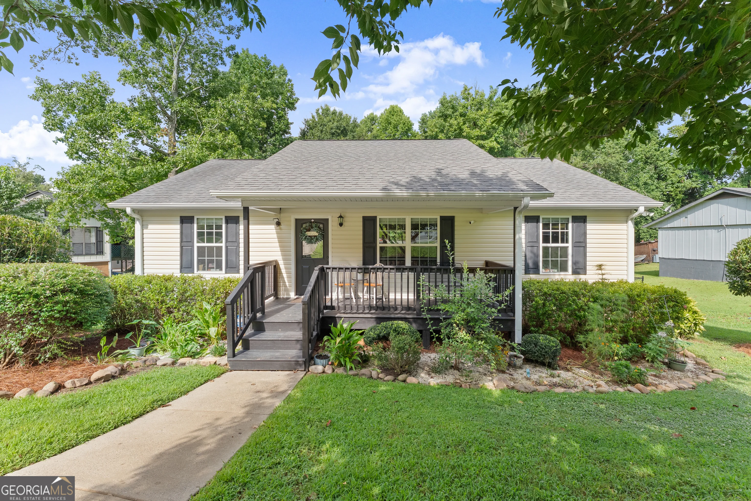 1738 Lanier Springs Drive NW