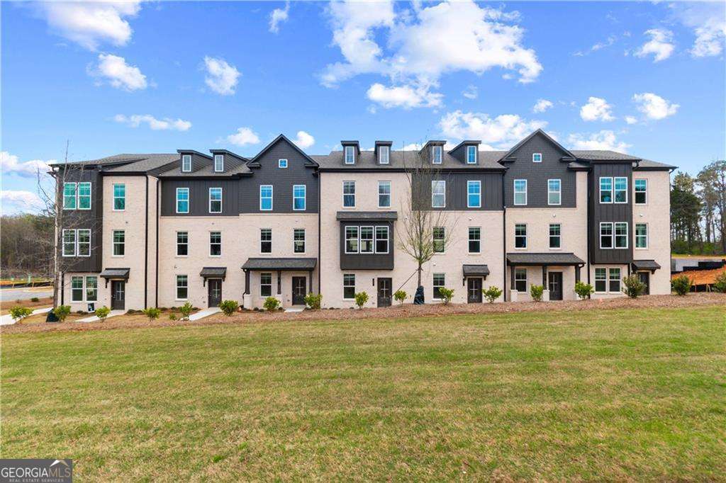 105 Daybreak LN